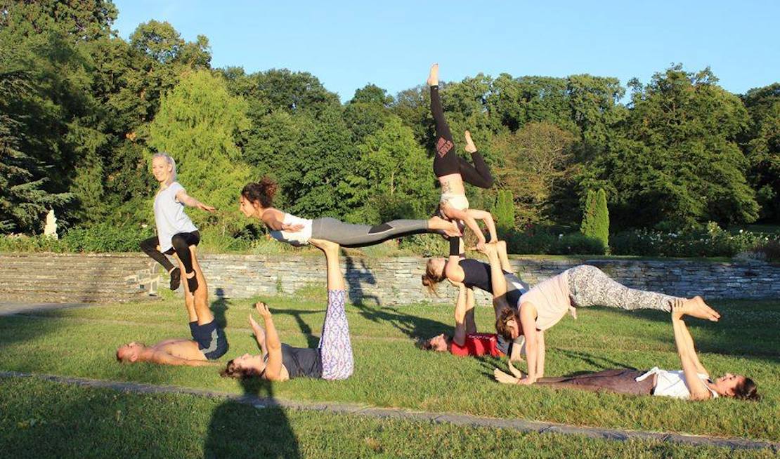103216282_617631742170370_2813434702069612300_n stage acroyoga geneve, acroyoga geneve, yoga geneve, yoga genève, stage yoga genève, stage yoga geneve
